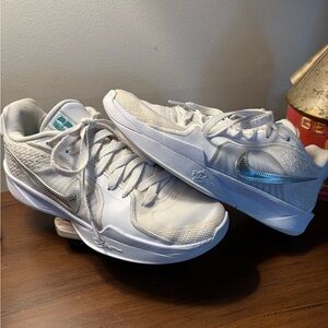 Nike Serena Williams Off White and Metallic Silver White Noise Tennis Shoes